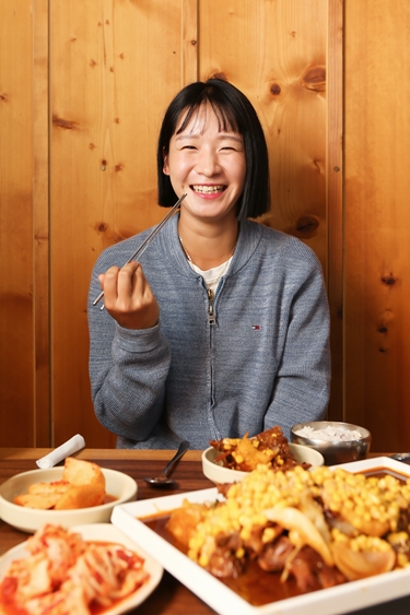 b.jpg